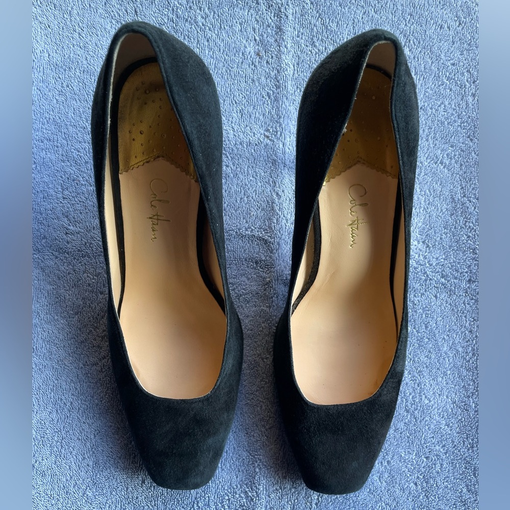 Women’s Cole Haan Size Nike Air Size 10B Black Suede 3 1/2” Heels